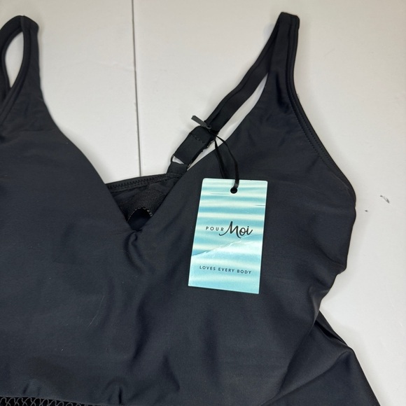 Pour Moi Sahara Crochet Waist Control Swimsuit Black Size Small NWT - Picture 6 of 10